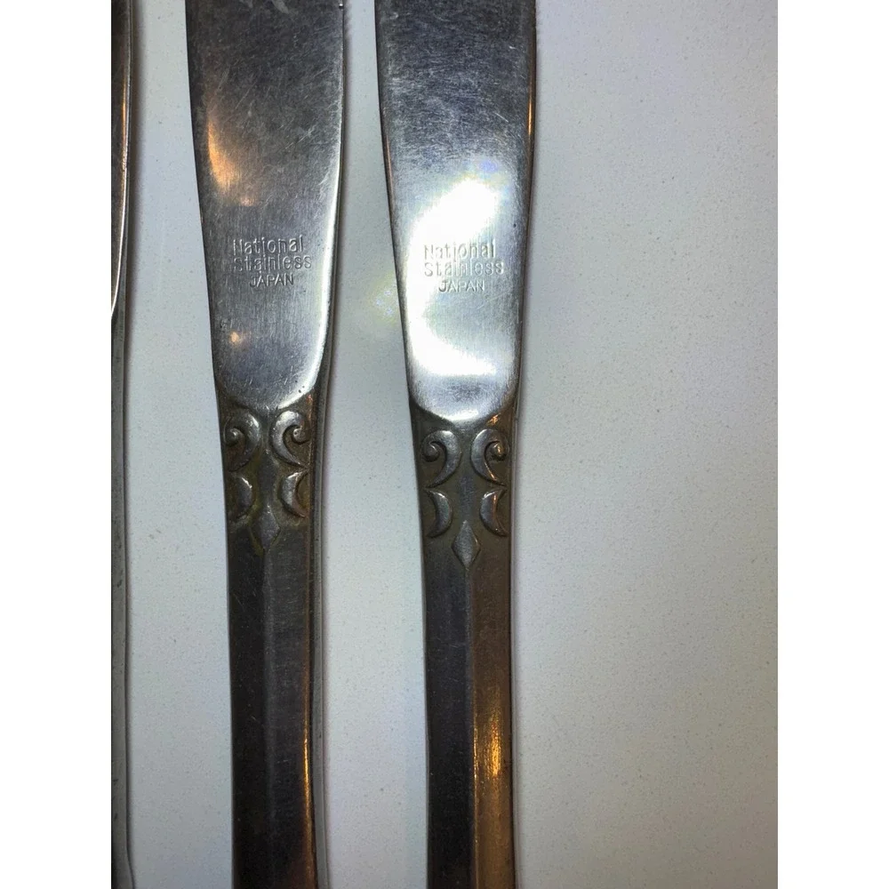 Vintage National Stainless Japan Set of 5 Ornate Handle Dinner Knives Silverware